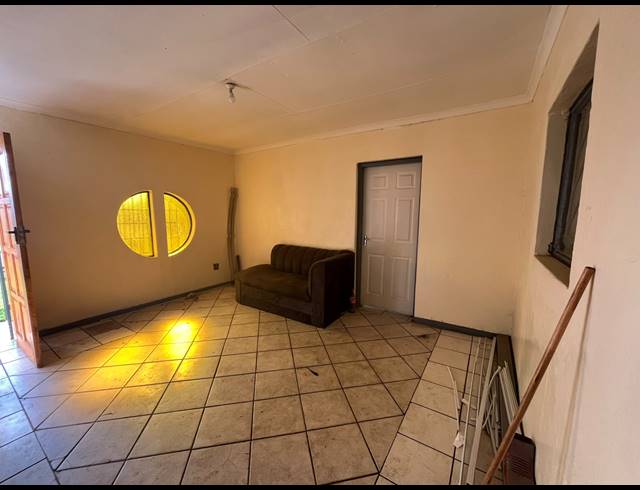3 BEDROOM HOUSE TO LET IN BRAKPAN NORTH